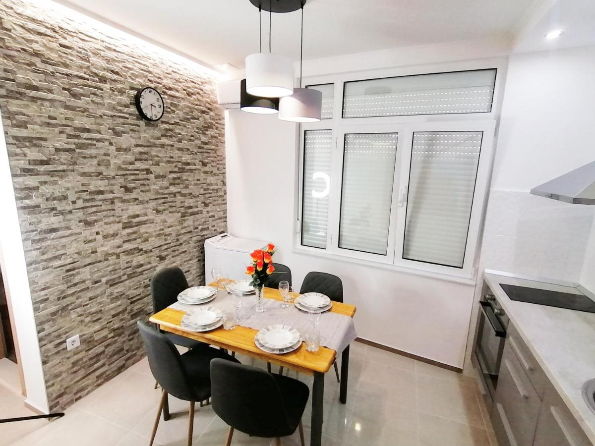 Apartmani Buljubasic Baška Voda Exterior foto